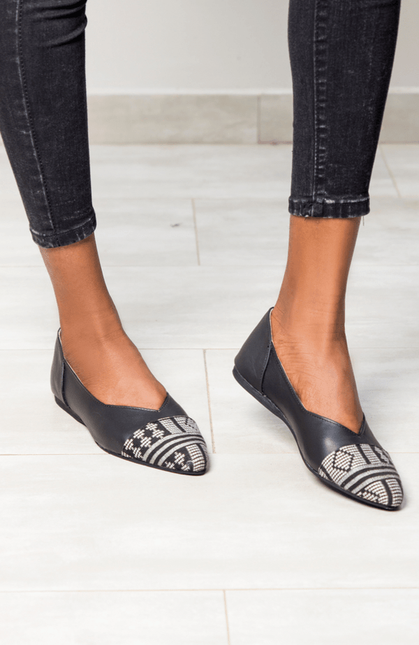 Black Rabal Flats - Gaarmi